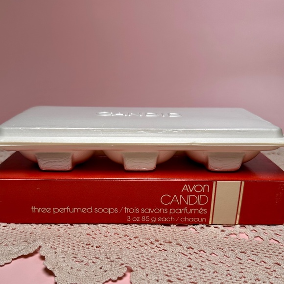Vintage Avon Candid Perfumed Soap Set (2 Bars) – 3 oz Each – With Original Box - Picture 2 of 6